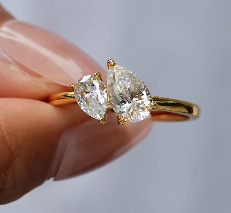 1.5ct-2-Stone Moissanite Ring