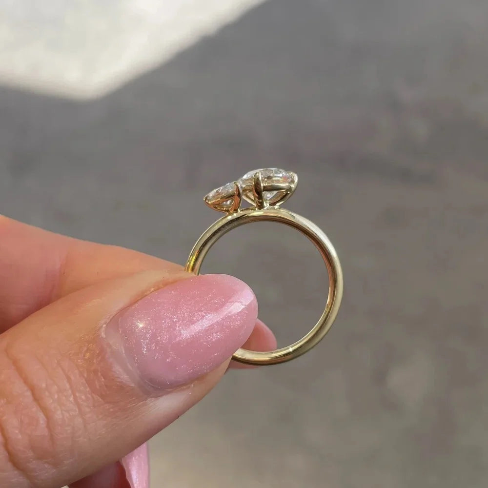 1.5ct-2-Stone Moissanite Ring