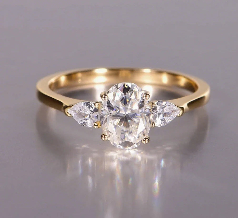 Oval Cut 1.5CT Moissanite Ring