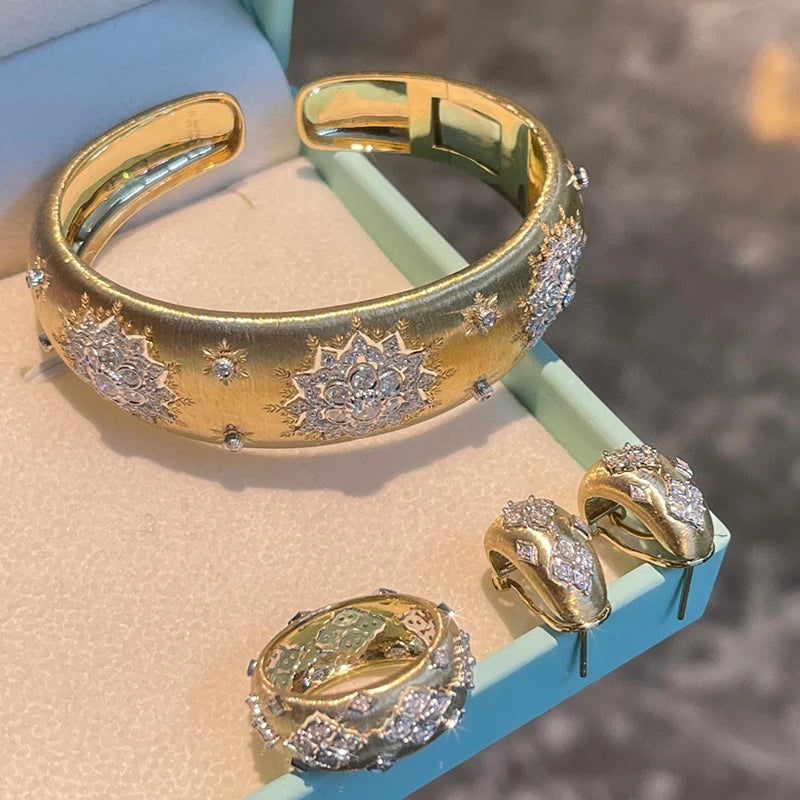 Gold and 1.6ct Diamonds  Pulati Bangle